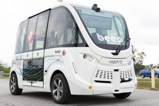 Self-driving shuttles are ferrying COVID-19 tests at a Florida clinic