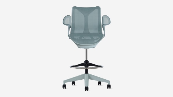 These stylish Herman Miller chairs are on sale and perfect for your home office | DeviceDaily.com