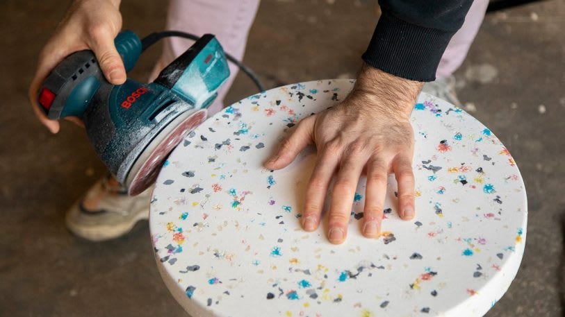 These gorgeous tables are made from toy and car scraps | DeviceDaily.com