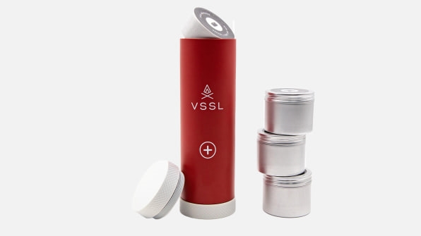 This sleek first aid kit fits everything you could ever need into the handle of a flashlight | DeviceDaily.com