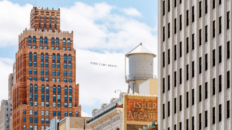 This art project flies George Floyd’s last words across the sky | DeviceDaily.com