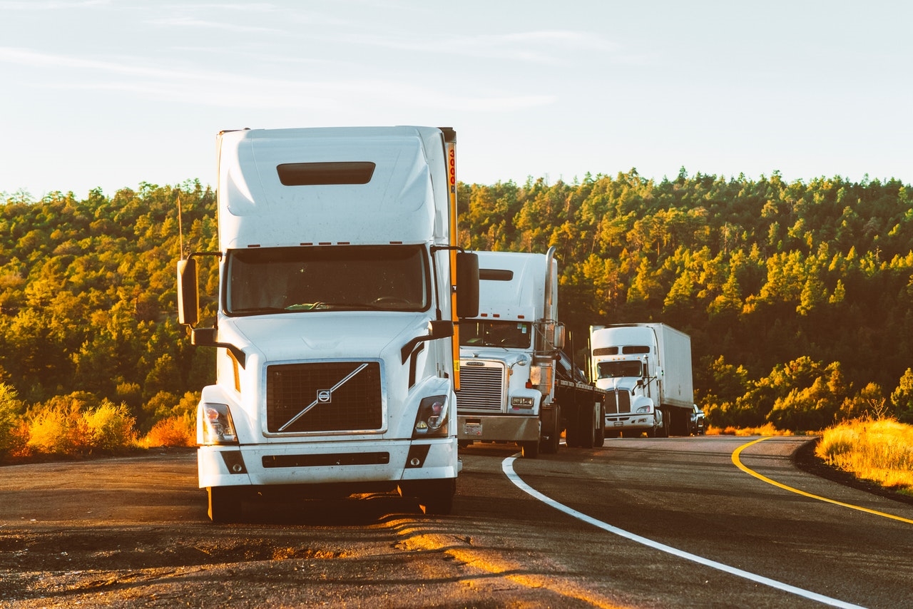 5 Technologies a Trucking Business Must Be Aware Of | DeviceDaily.com