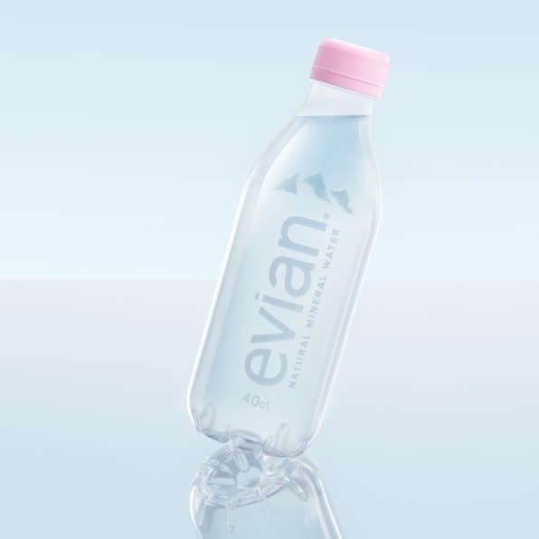 Evian’s new 100% recycled plastic bottle comes without a label | DeviceDaily.com