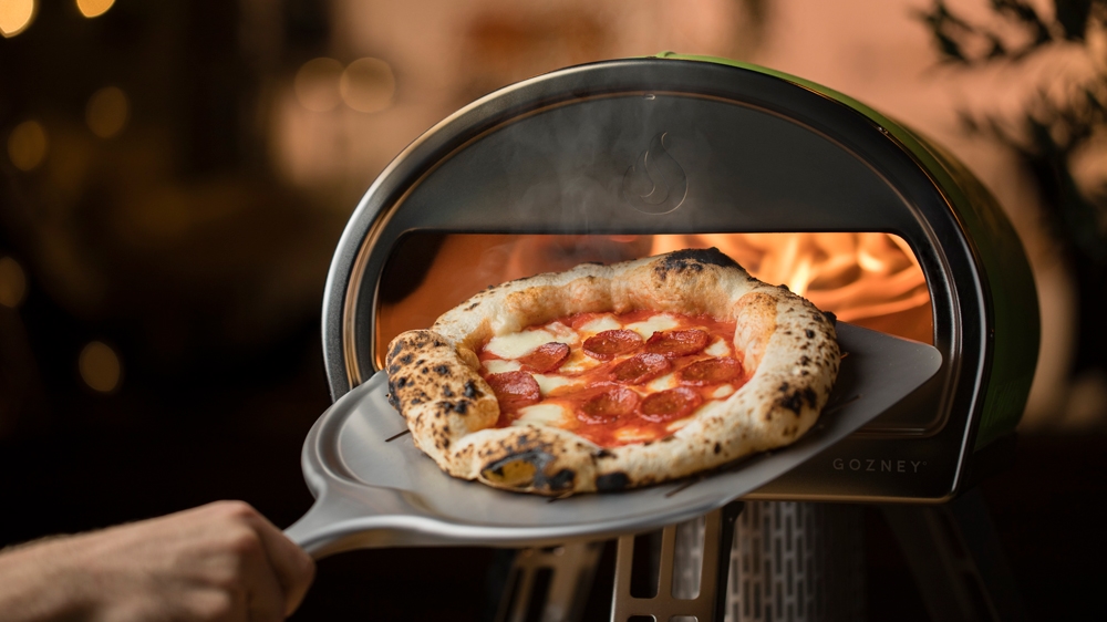 Gozney Roccbox: Commercial-Grade, Portable Pizza Oven | DeviceDaily.com