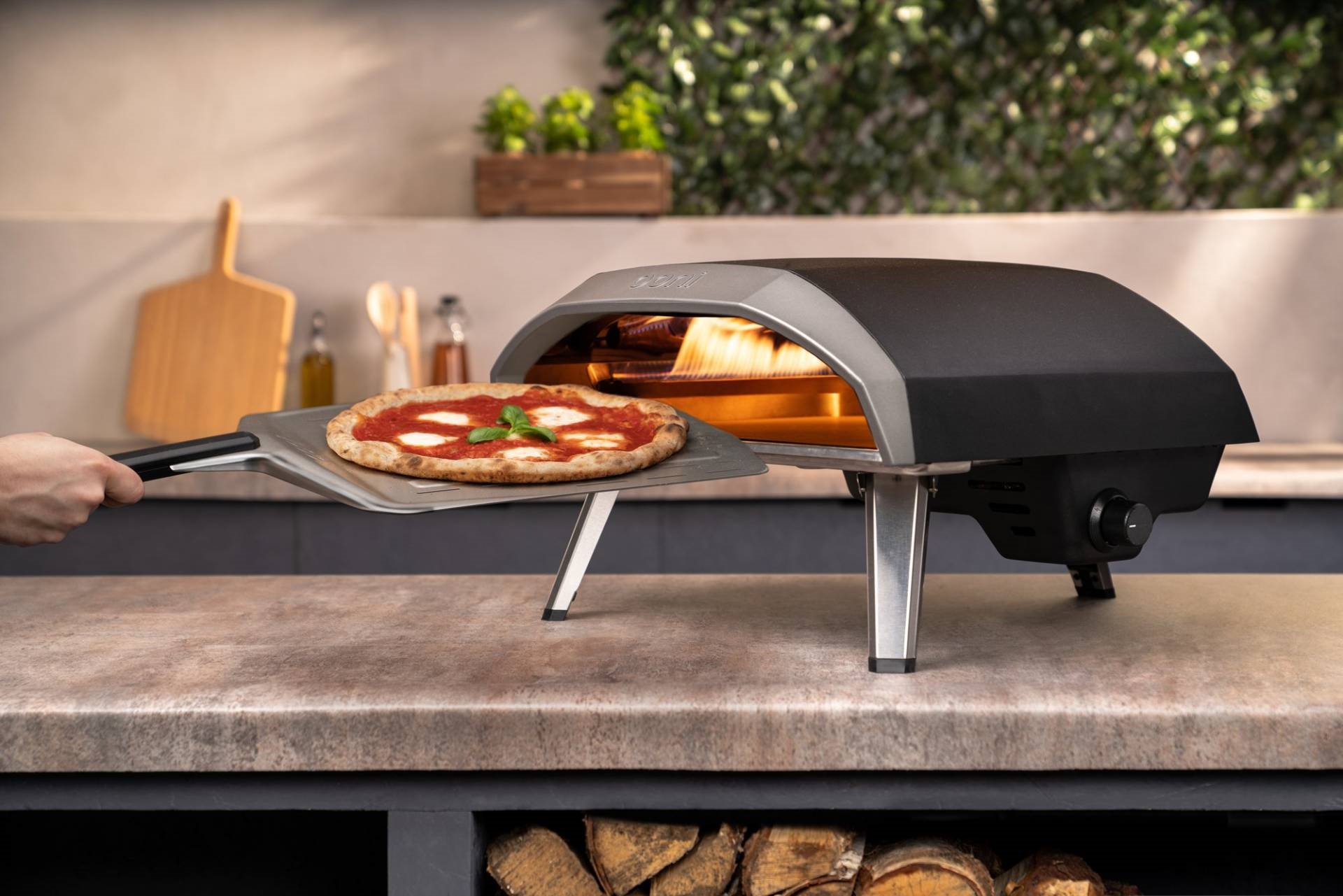 Ooni Koda Pizza Oven: Restaurant-Quality Pizza at Home | DeviceDaily.com