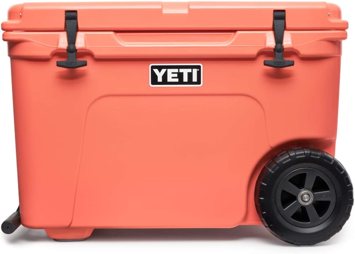 YETI Tundra Haul Wheeled Cooler: Fun in the Sun | DeviceDaily.com