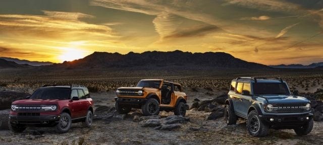 Ford's 2021 Bronco SUVs offer 360-degree cameras for a 'spotter view' | DeviceDaily.com