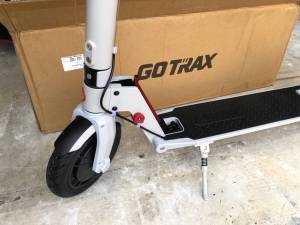 Gotrax Xr Elite: An Electric Scooter with Kick | DeviceDaily.com