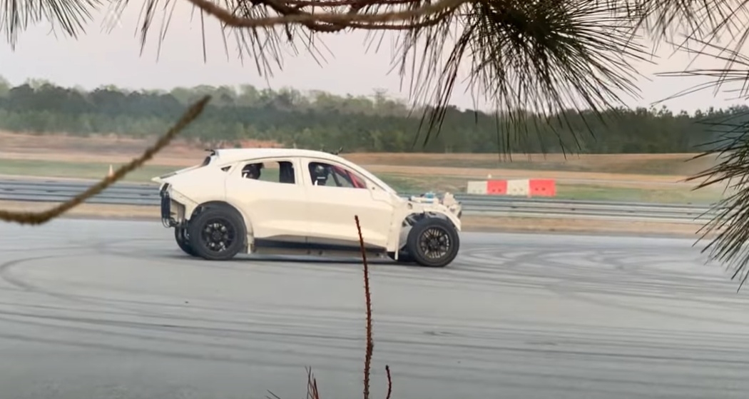 'Leaked' video teases a drift-modified Mustang Mach-E | DeviceDaily.com