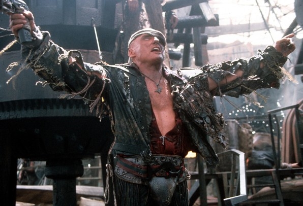 25 years ago, ‘Waterworld’ forever changed how we think about hits and flops | DeviceDaily.com