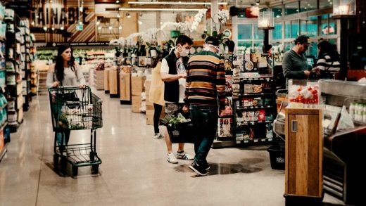 Amazon’s new smart grocery cart is just another step to a cashierless future