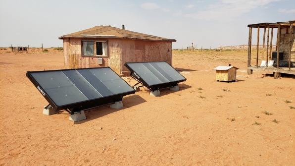 This tech is bringing water to Navajo Nation by pulling it out of the air | DeviceDaily.com