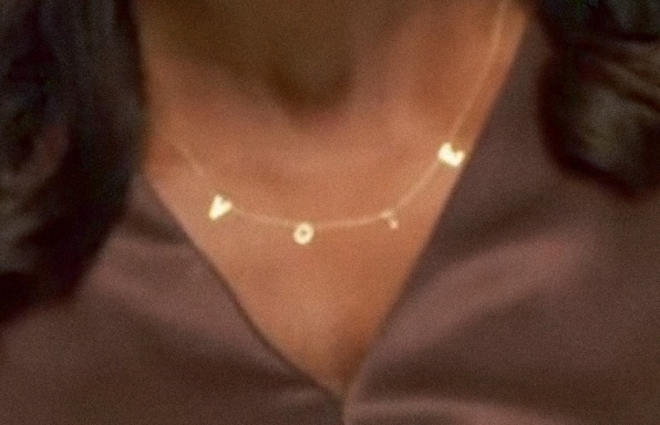 Michelle Obama’s ‘Vote’ necklace went viral. Will it help us get to the polls? | DeviceDaily.com