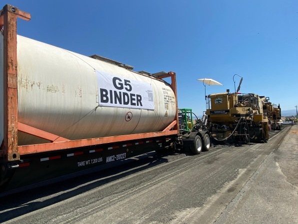 This California highway is now paved with plastic | DeviceDaily.com