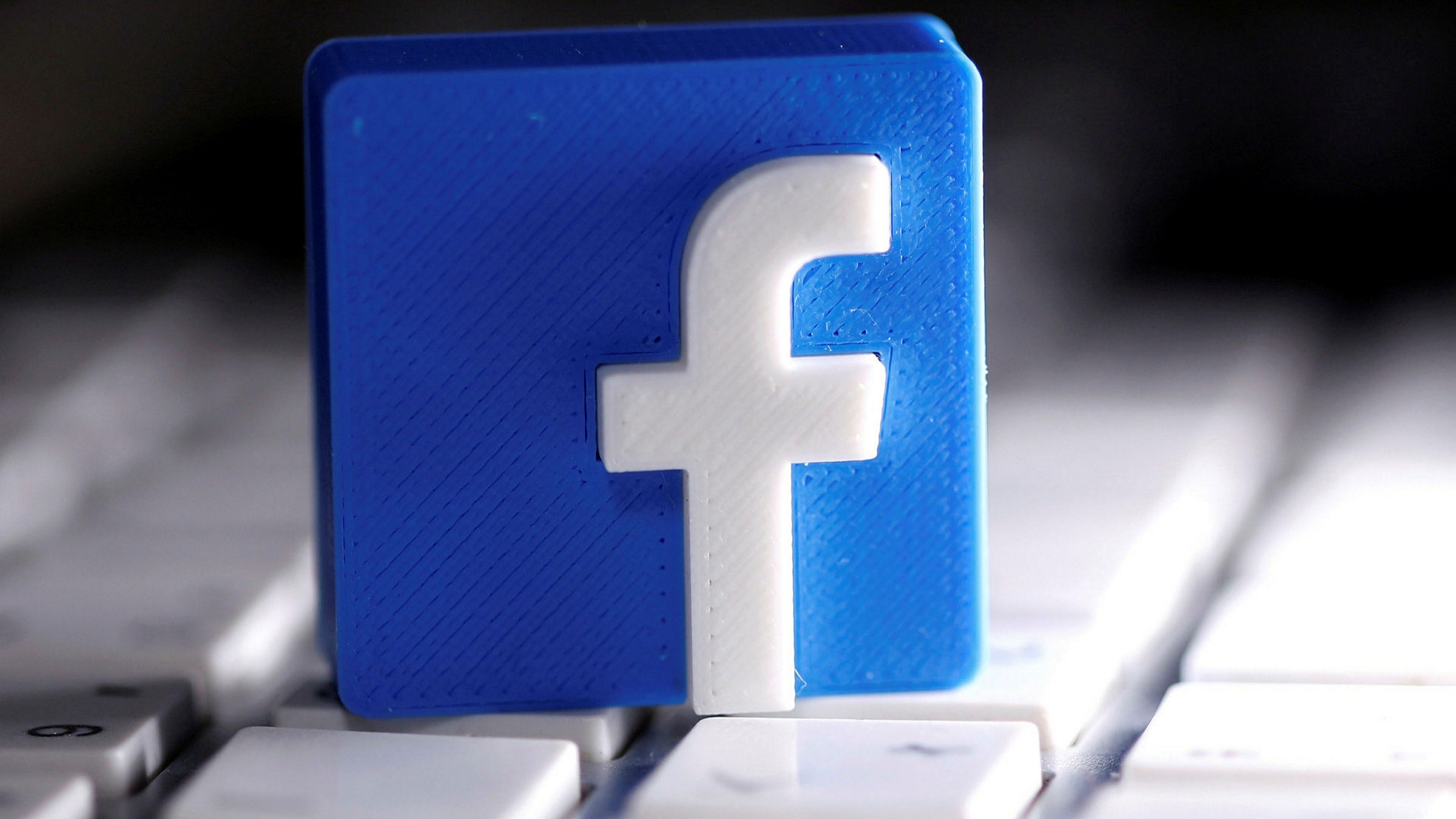 Facebook Elaborates On Its Data Portability Measures, Pushes For Legislation | DeviceDaily.com