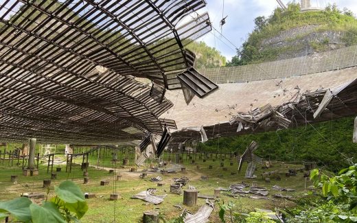 Puerto Rico’s Arecibo radio telescope suffers serious damage