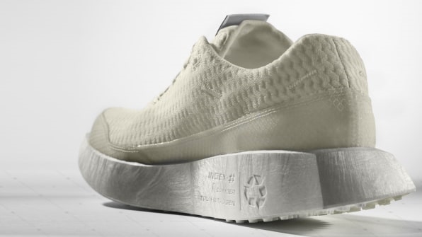 These running shoes are designed to be 100% recycled | DeviceDaily.com