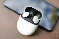 Pixel Buds firmware update fixes annoying audio cutout issue