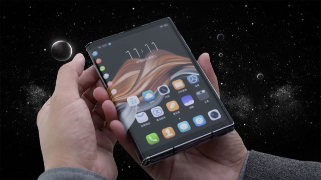 Royole's FlexPai 2 5G foldable phone costs under $1,500 | DeviceDaily.com