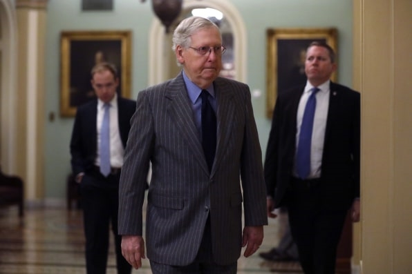 Why senators all dress the same | DeviceDaily.com