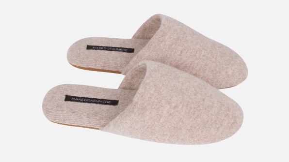 The comfiest, coziest, most practical footwear for inside your house—and maybe occasionally outside, too | DeviceDaily.com
