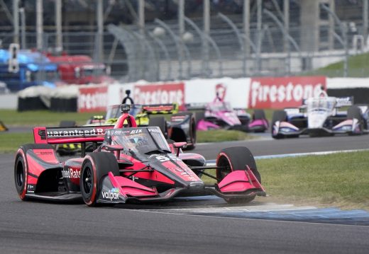 IndyCar delays hybrid racers to 2023