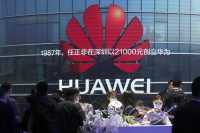 Qualcomm gets US permission to sell 4G phone chips to Huawei