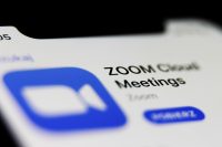 Zoom will lift its 40-minute limit on free meetings for Thanksgiving