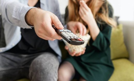 OTT Subscriptions are Growing: Why Advanced TV is the Way to Go