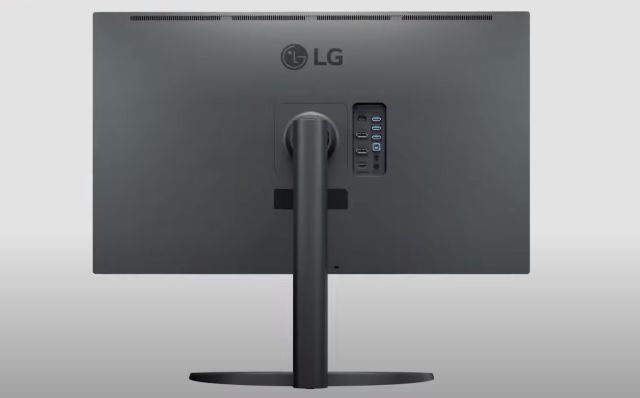 LG's latest 4K UltraFine monitor is its first with an OLED panel | DeviceDaily.com