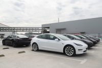 Tesla accuses engineer of stealing crucial company software