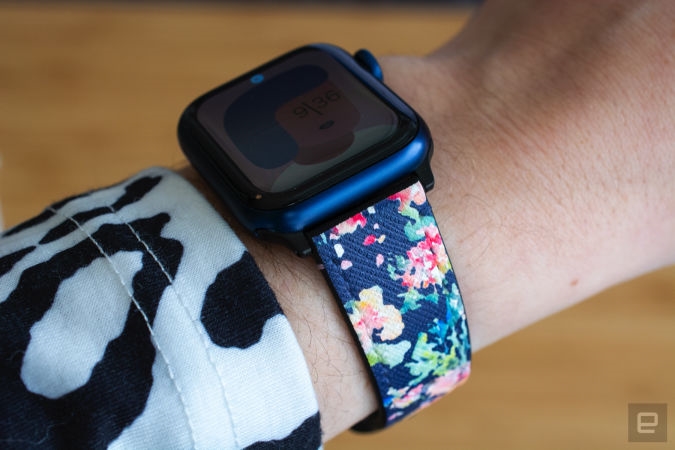 The best Apple Watch accessories you can buy | DeviceDaily.com