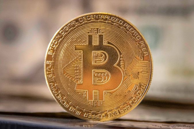 India will propose a law banning private cryptocurrencies like Bitcoin | DeviceDaily.com
