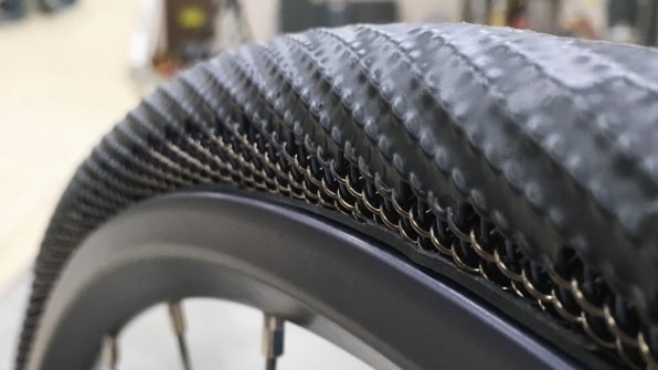 This company wants to bring NASA’s airless tires to your bike | DeviceDaily.com