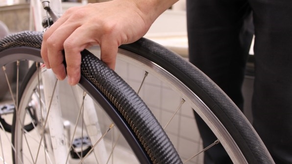 This company wants to bring NASA’s airless tires to your bike | DeviceDaily.com