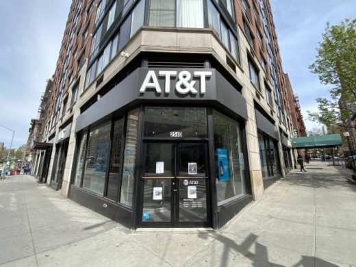 AT&T adds 5G to its legacy unlimited data plans