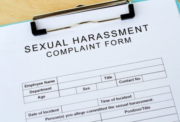 How to Respond to Sexual Harassment or Racial Discrimination Allegations in the Workplace | DeviceDaily.com