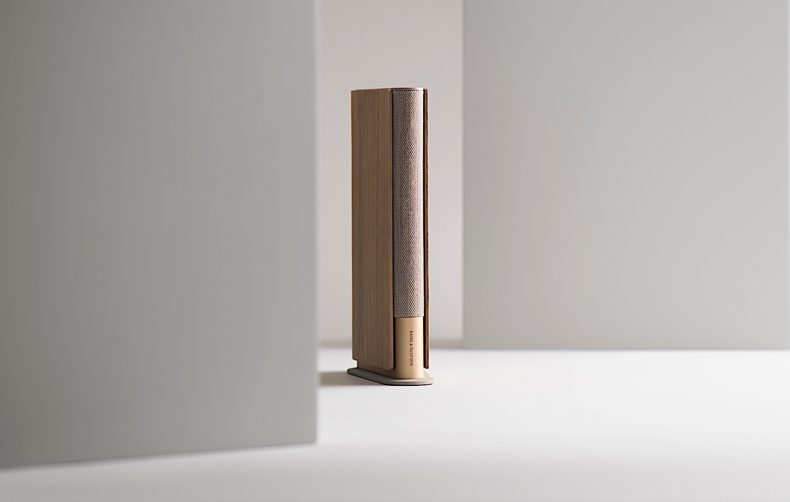 Bang  and  Olufsen's latest speaker was designed to look like a book | DeviceDaily.com