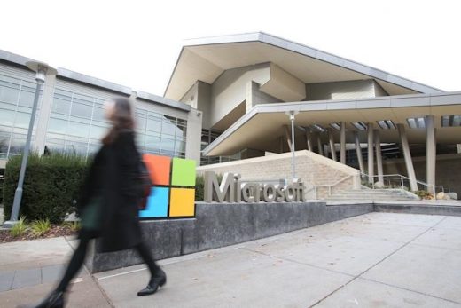 Microsoft delays full reopening of its offices to at least September