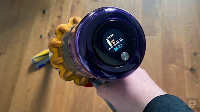 The Dyson V15 Detect's laser proved my apartment was never really clean | DeviceDaily.com