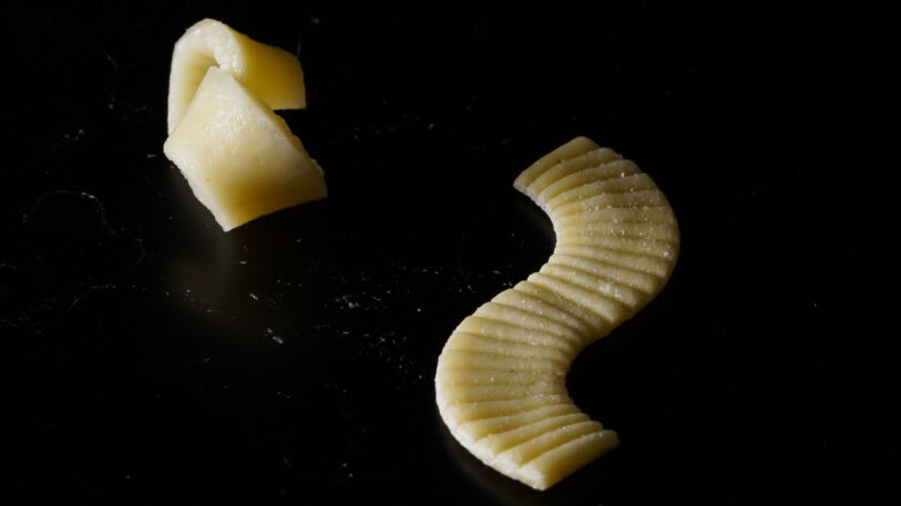 Watch this flat-pack pasta transform into shapes as it boils | DeviceDaily.com