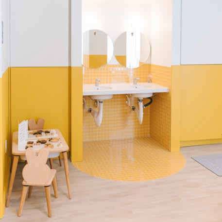 Work peacefully with your kid in the next room? This sleek coworking space is selling exactly that | DeviceDaily.com
