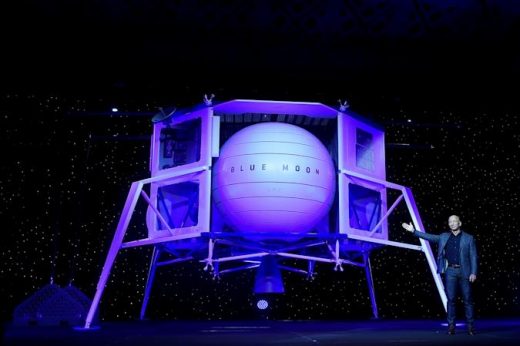 Blue Origin is challenging SpaceX’s Artemis lander contract from NASA