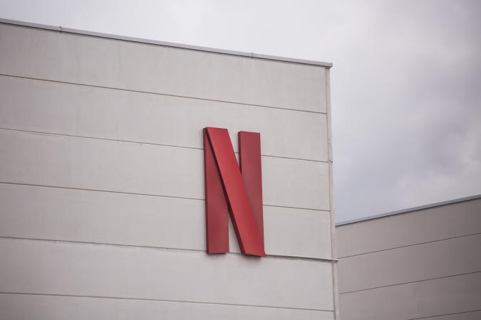 Netflix explores building an online hub around its original content | DeviceDaily.com