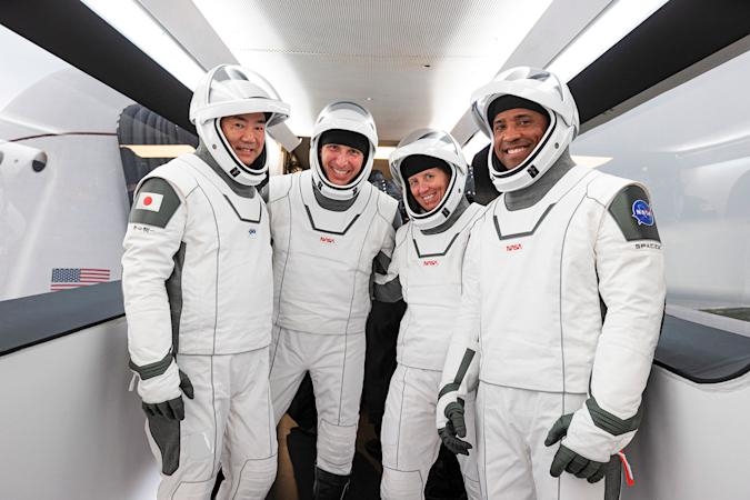 Watch SpaceX's Crew-1 mission return to Earth starting at 8:35PM ET | DeviceDaily.com Watch SpaceX's Crew-1 mission return to Earth starting at 8:35PM ET | DeviceDaily.com