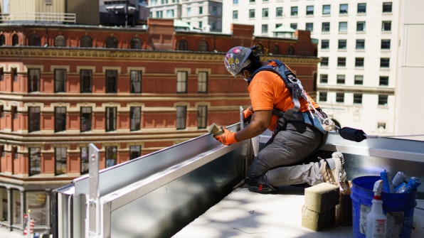 A new Boston high-rise will be the largest office building to meet this exacting sustainability standard | DeviceDaily.com