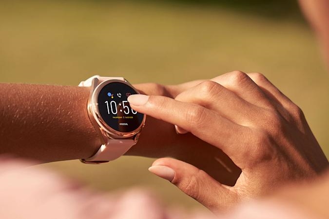 Fossil won't upgrade existing watches to the revamped Wear OS | DeviceDaily.com