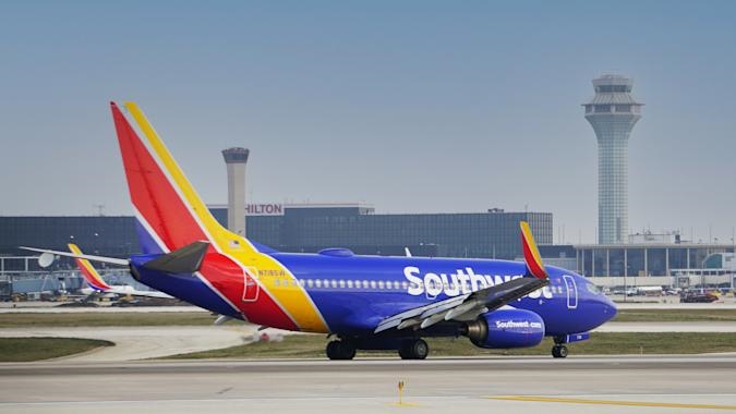 Southwest Airlines' technical issues lead to 500 canceled flights | DeviceDaily.com