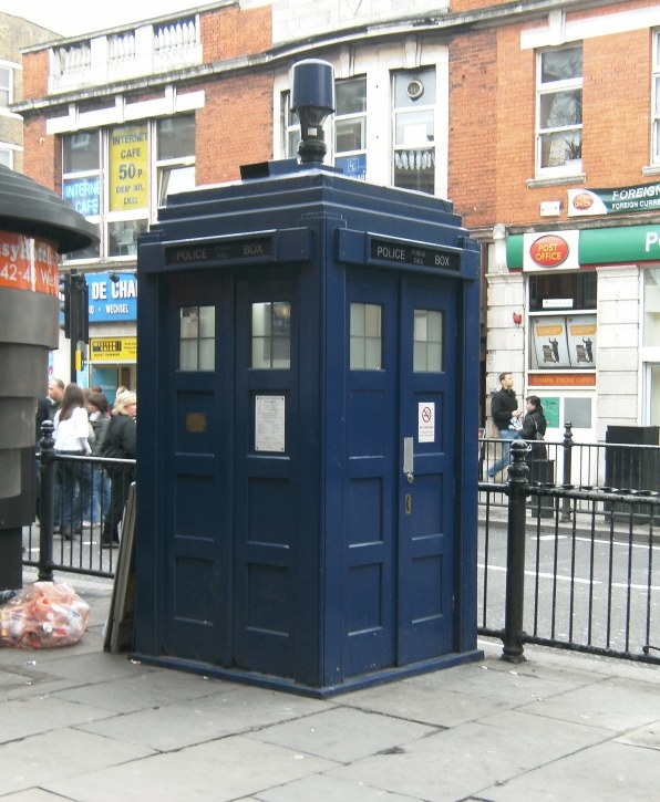 ‘Doctor Who’ made London’s police boxes famous. Can this redesign make them useful? | DeviceDaily.com