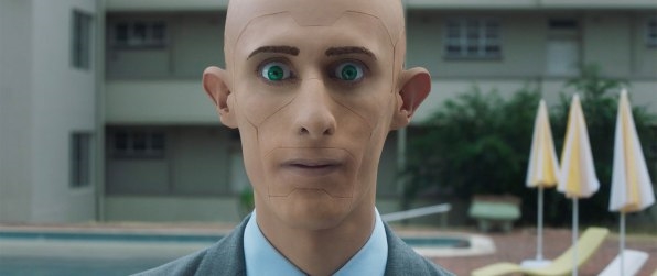 This creepy ad is great reminder that people are better than robots | DeviceDaily.com